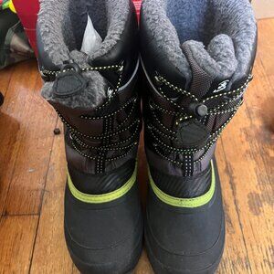 Kamik snow boots Mens US 7